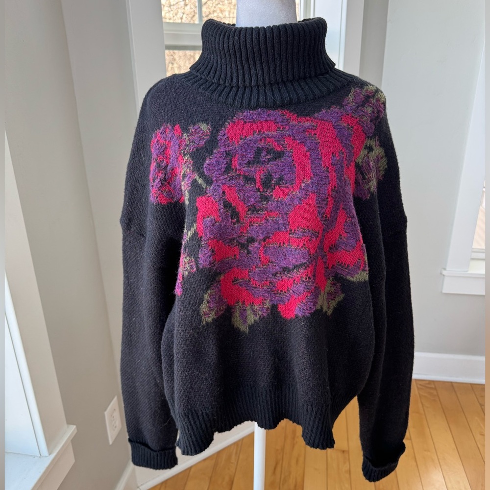 Vintage SO Black Pink Purple Intarsia Rose Turtleneck Sweater Size Large